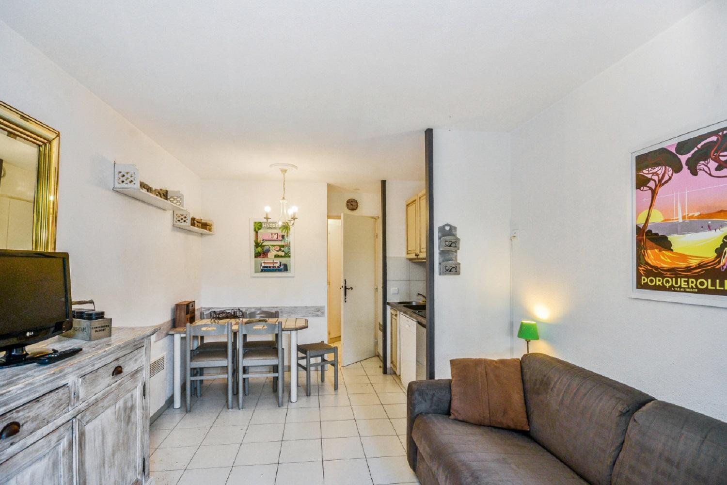 Residence La Pinede - maeva Home Hyères Værelse billede